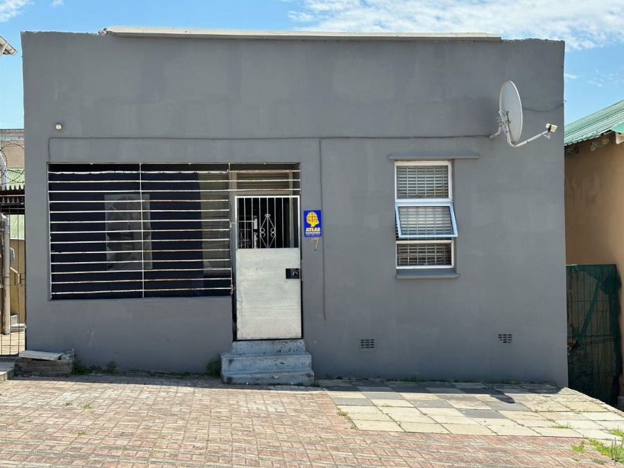 2 Bedroom Property for Sale in North End Eastern Cape